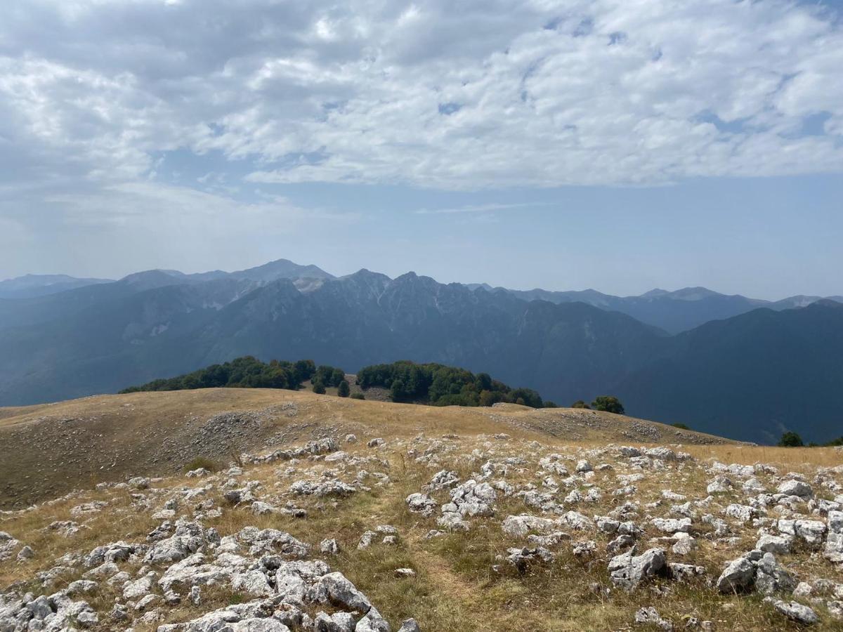 Casa Vacanze Al Castello Villetta Barrea Exteriér fotografie